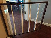 Click image for larger version

Name:	upstairsgate.jpg
Views:	90
Size:	89.7 KB
ID:	982042