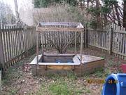 Click image for larger version

Name:	boat1.jpg
Views:	93
Size:	10.1 KB
ID:	985544